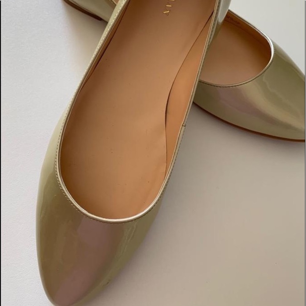New Designer Flat shoes for Ladies.